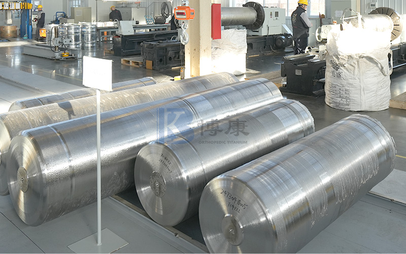 Hvordan skaber vakuumbue -remeltning den ultimative renhed af titanium ingots?